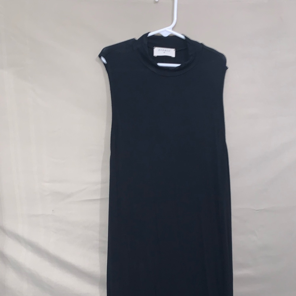 Dress - Picture 4 of 5